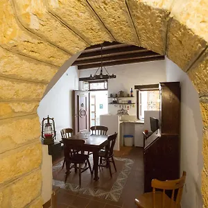  Ferienhaus Bilocale Mandralisca Italien
